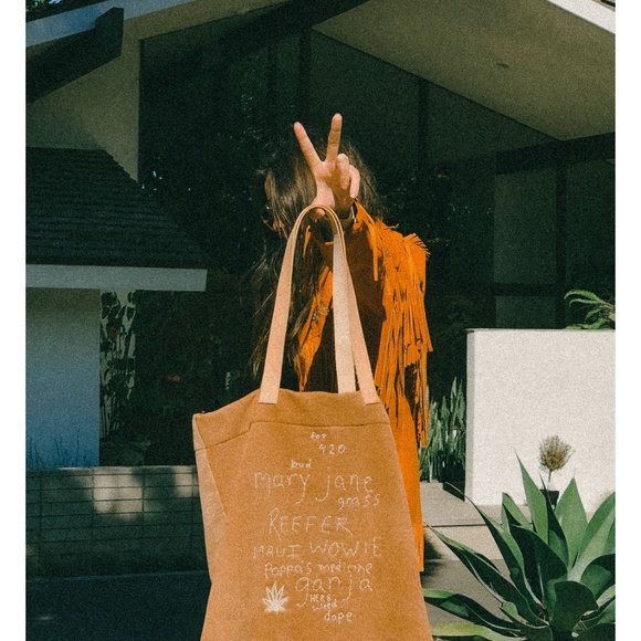 NWOT Stoned Immaculate X Jenean Jenean embroidered Dime Bag Tote - Picture 3 of 15